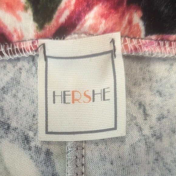 Hershe Boutique Size Small Crushed Velvet Flare Legged Pants Navy Floral - Picture 9 of 11